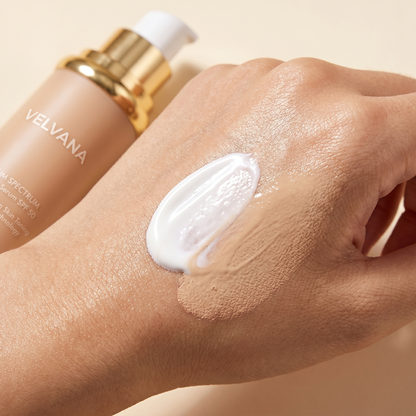 Color Adapting 4-in-1 Foundation